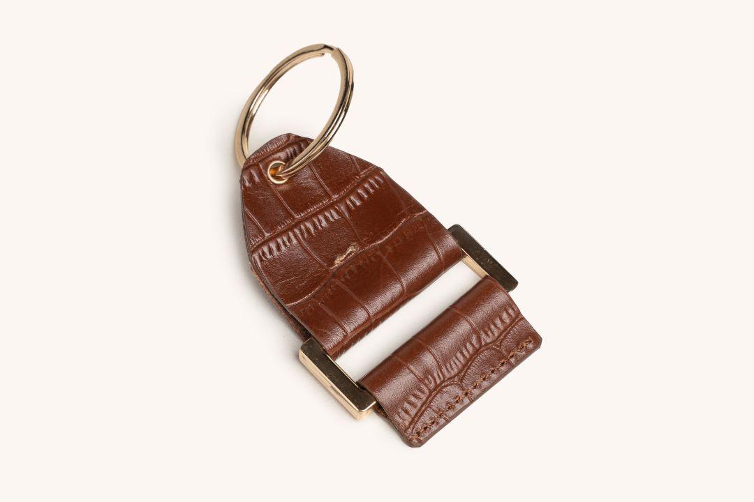 LOGO KEY CHAIN KC454 TAN_Accessories