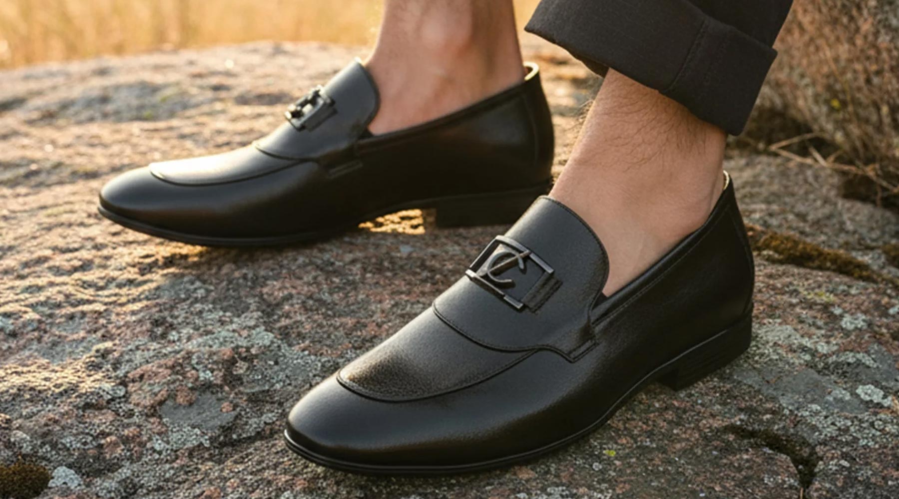 Modern Lace-Up Shoes for Men That Match Business Casual Outfits