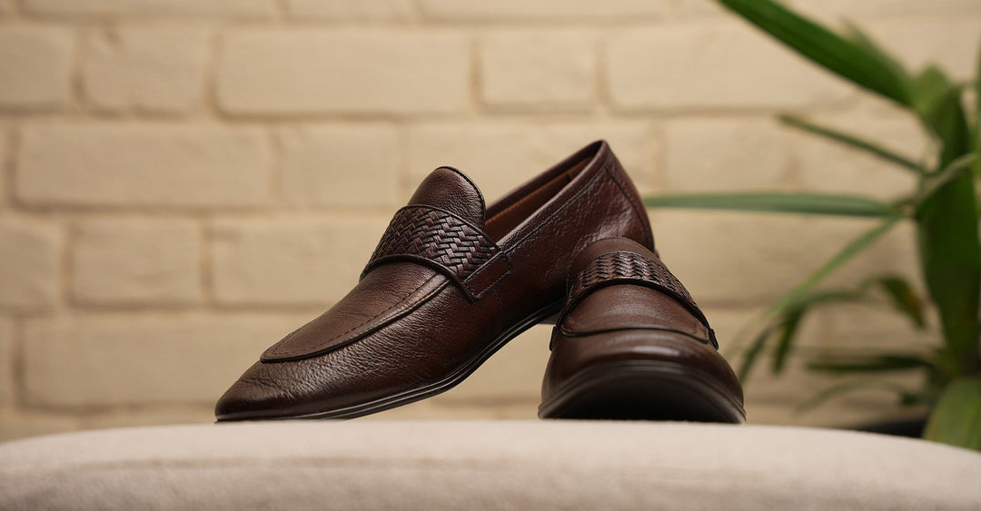 Step into Style: Must-Have Shoes for Men in the UAE This Season