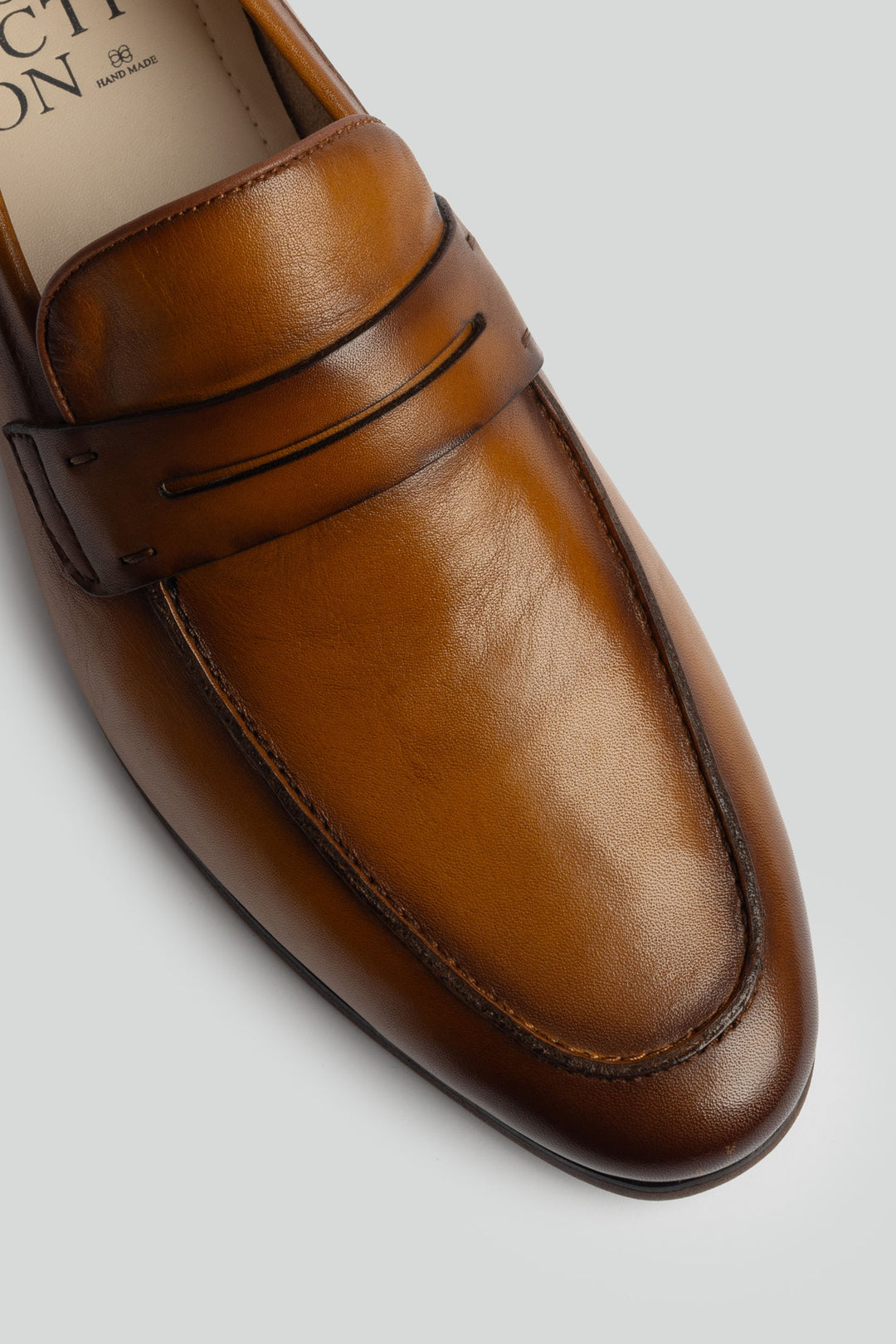 LOGO COURTROY LOAFER