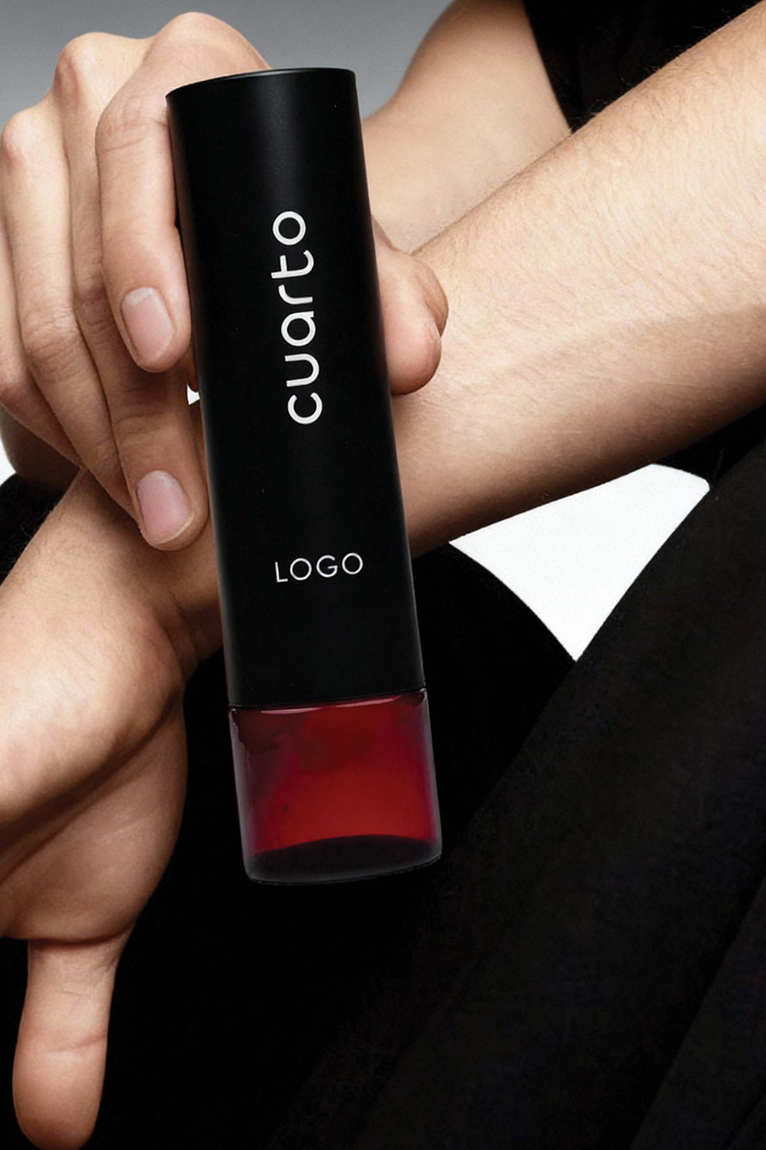 LOGO CUATRO EDT EAU DE TOILETTE