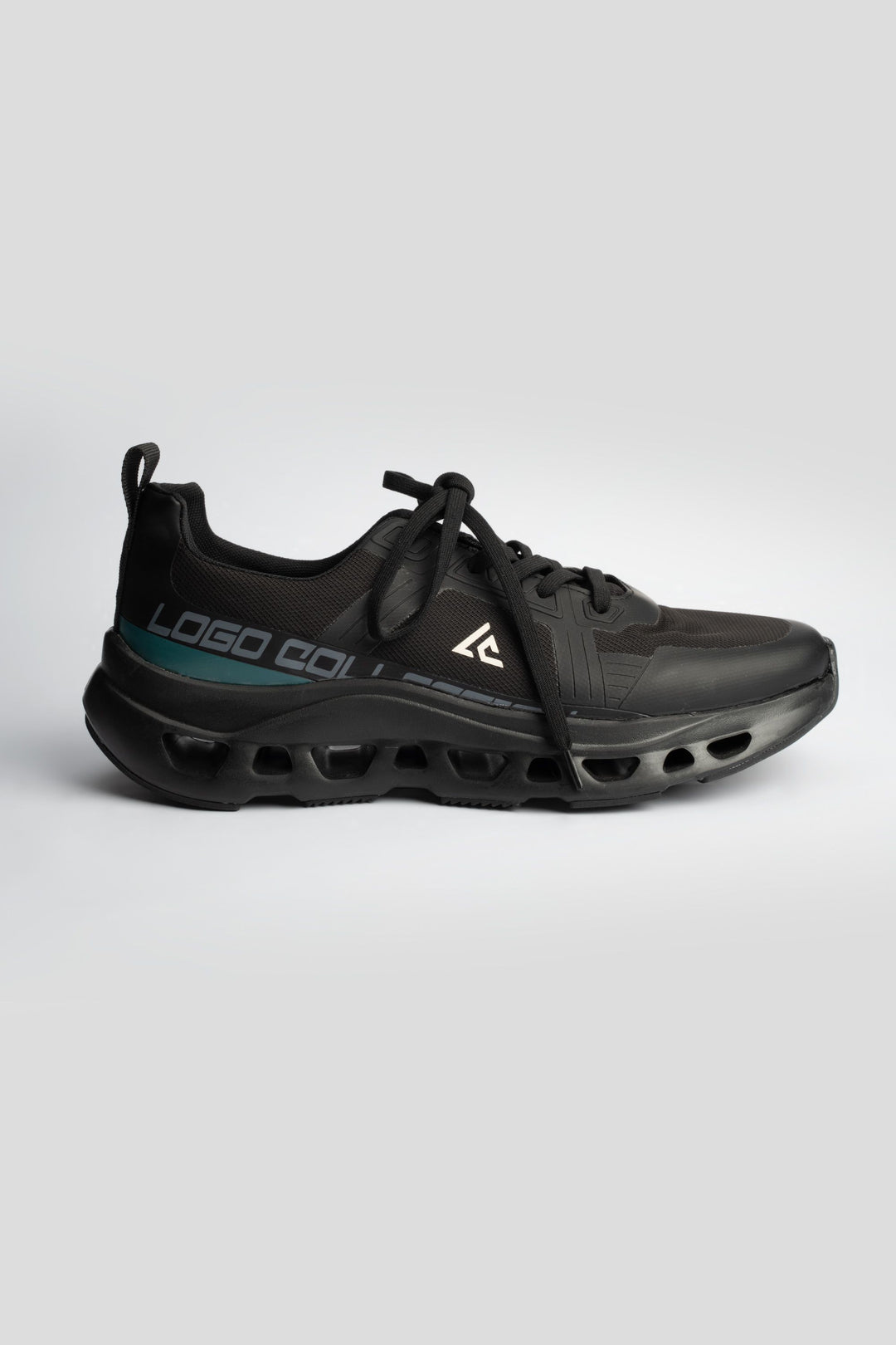 LOGO LEVANT SNEAKER