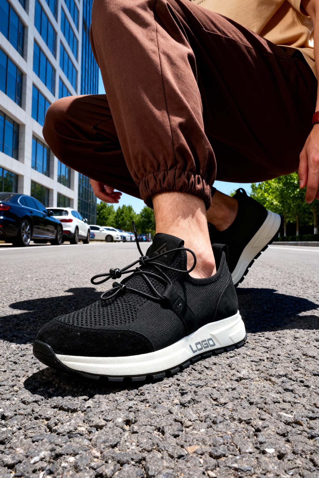 LOGO PAVE SNEAKER