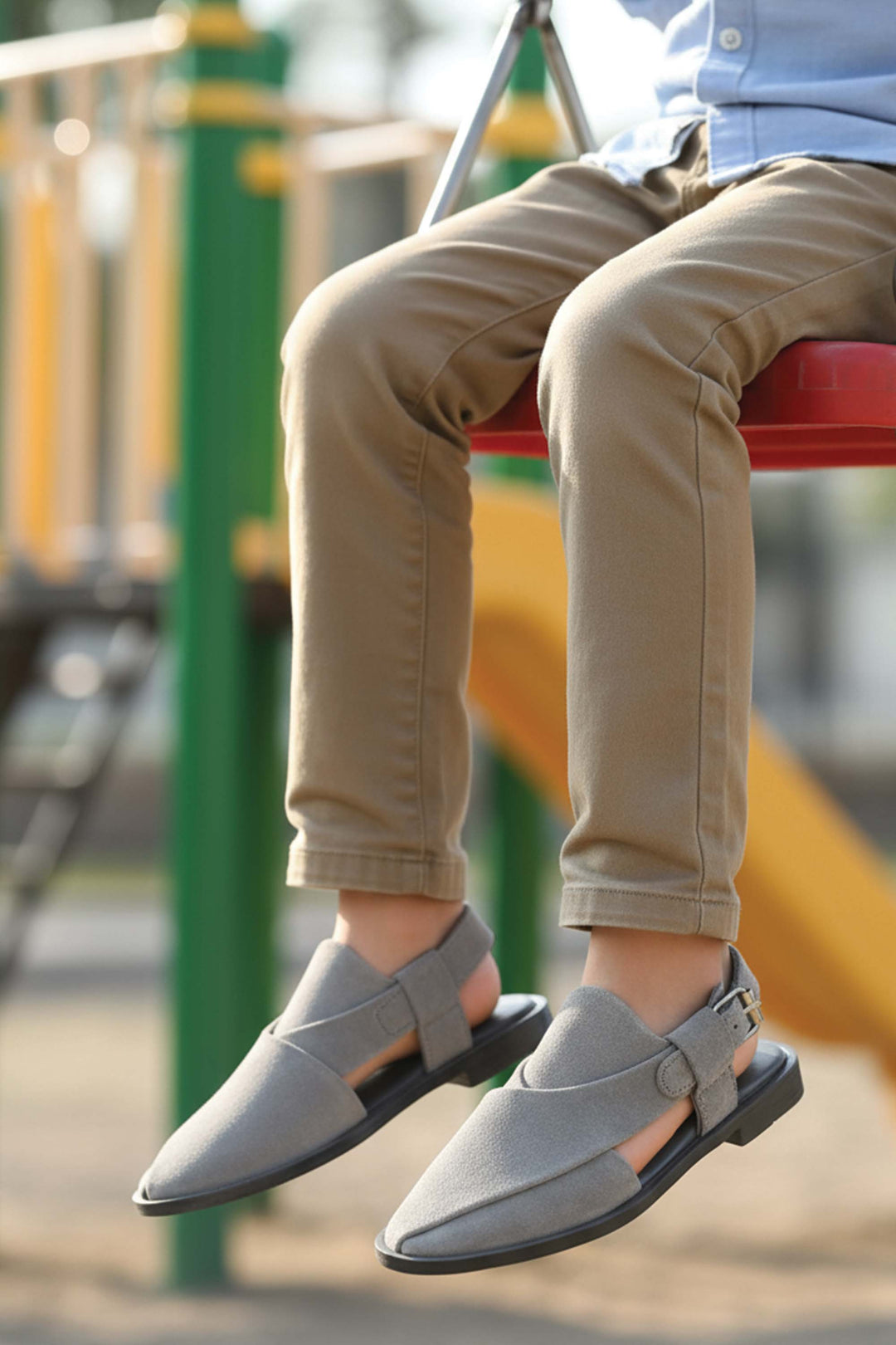 LOGO MONTAVION JUNIOR SANDAL