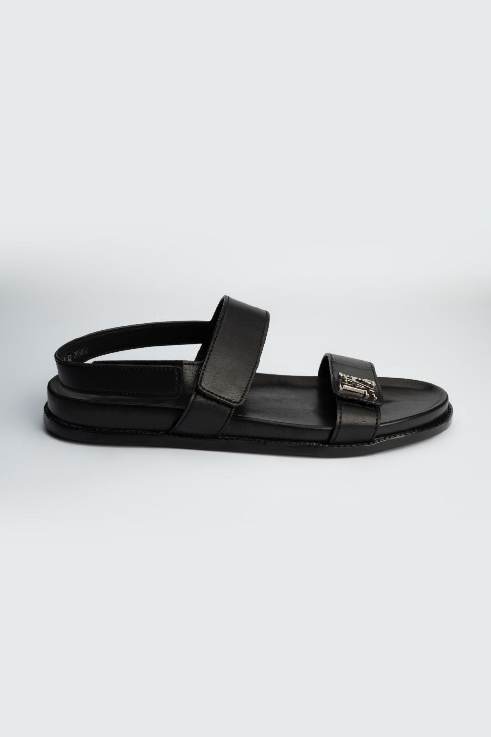 LOGO BRISENO SANDAL