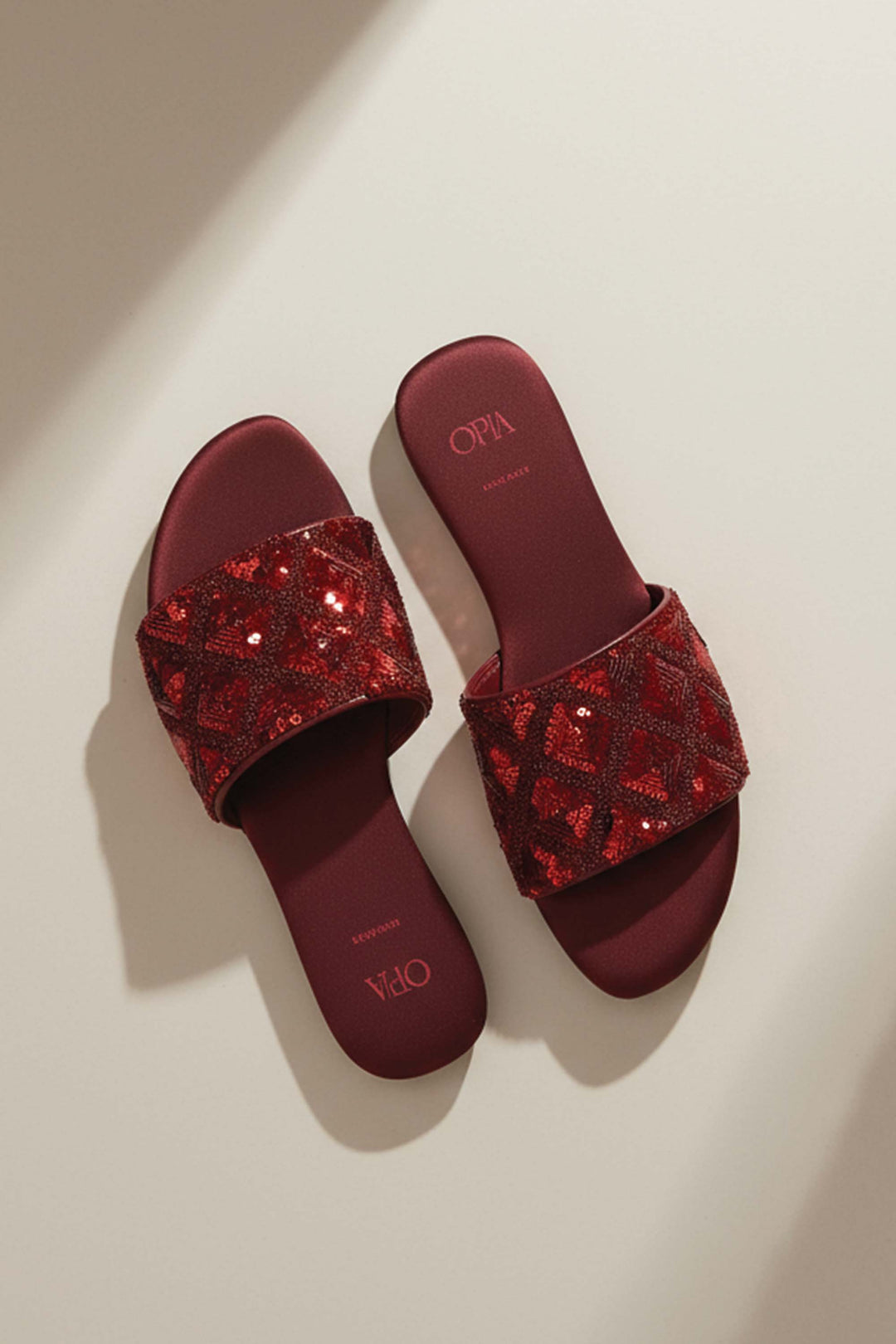 OPIA VELORA SLIDES