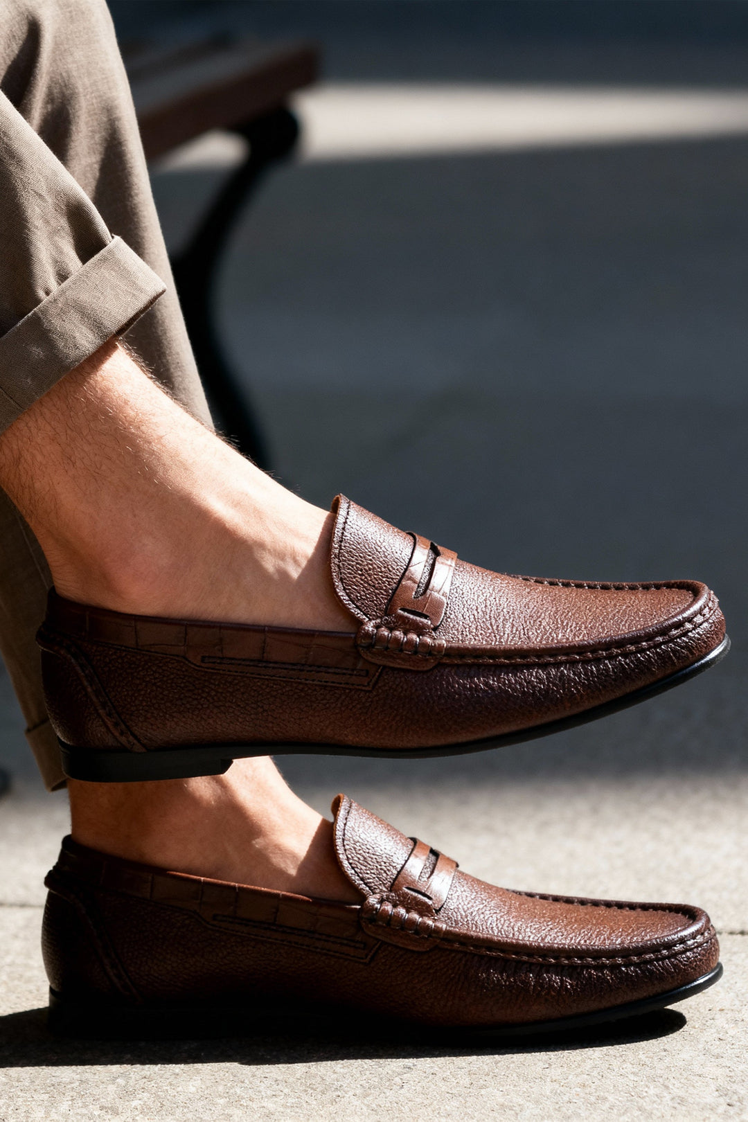 LOGO AURELIAN MOCCASIN