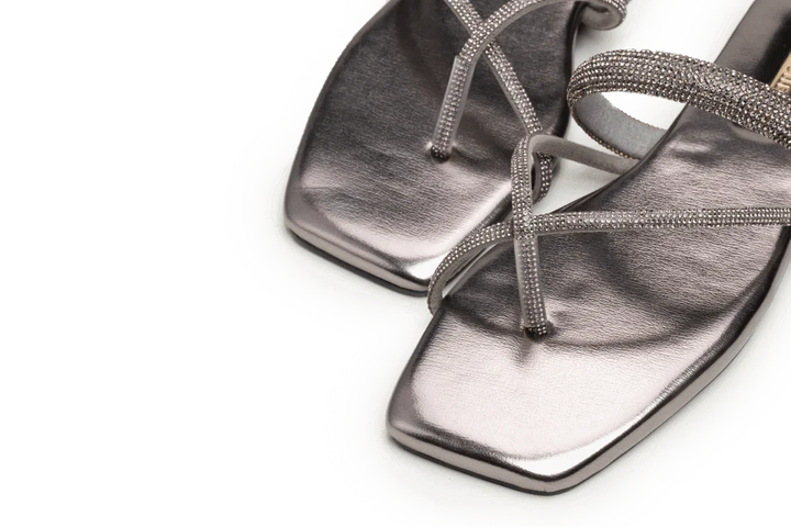 OPIA 9896 GREY_OPIA FLATS