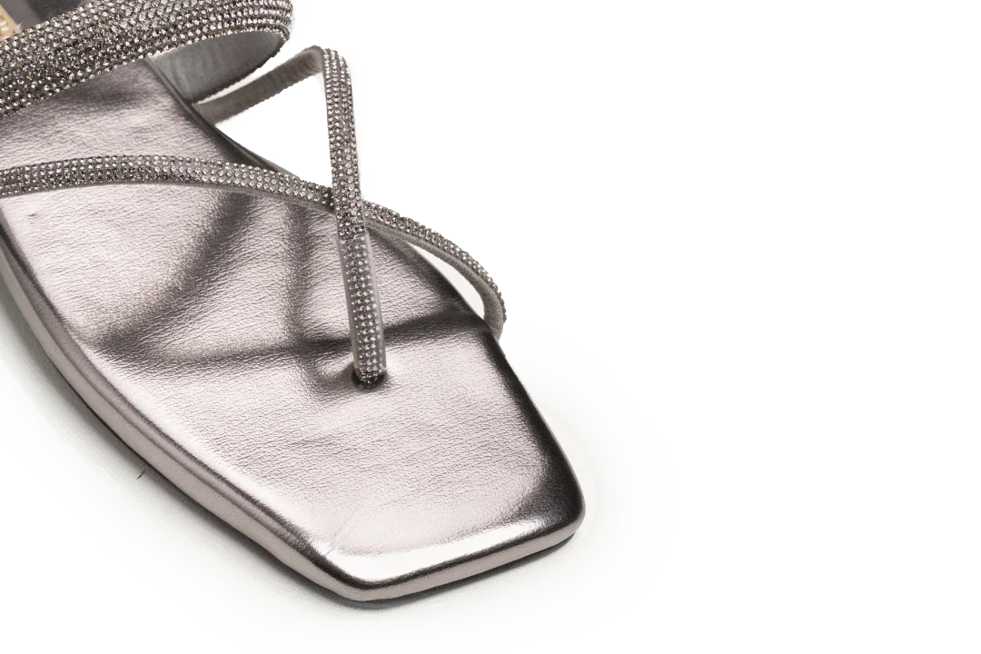 OPIA 9896 GREY_OPIA FLATS