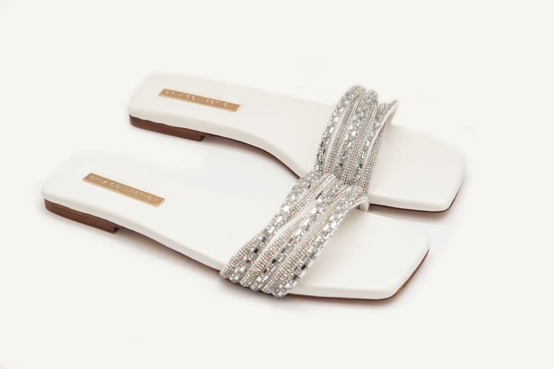 OPIA WOMEN SLIDES