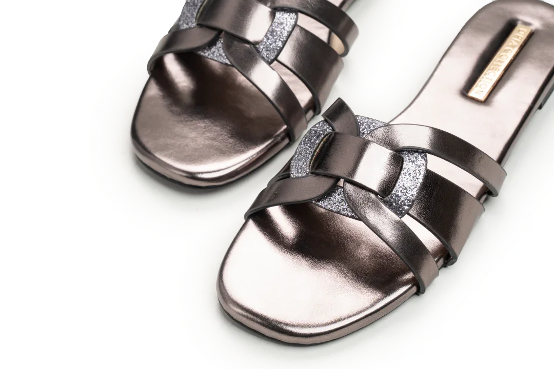 OPIA 9927 GREY_OPIA FLATS