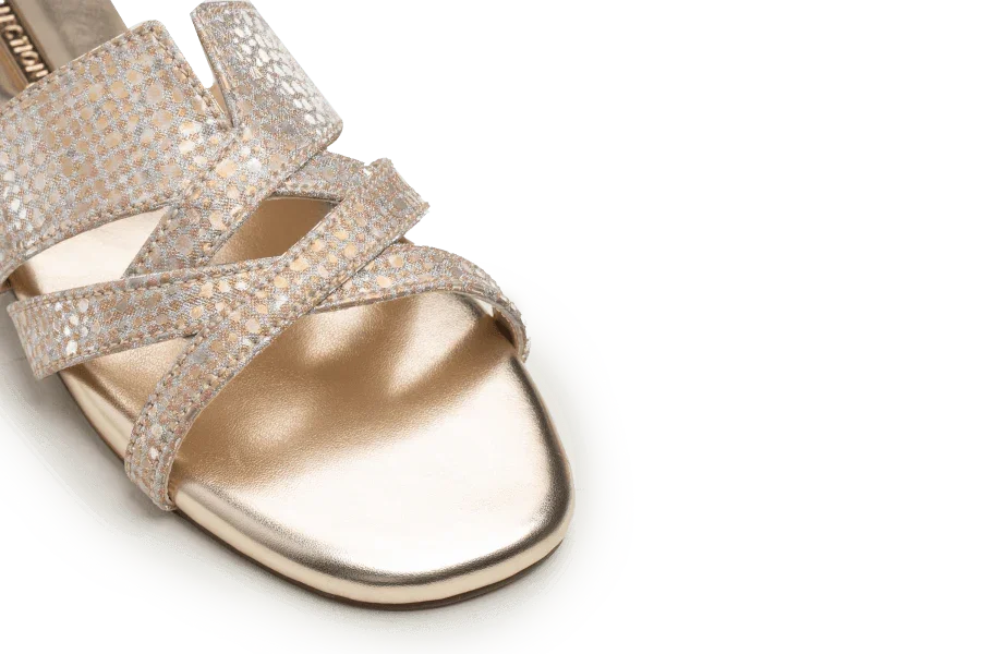 OPIA 9936 GOLD_OPIA FLATS