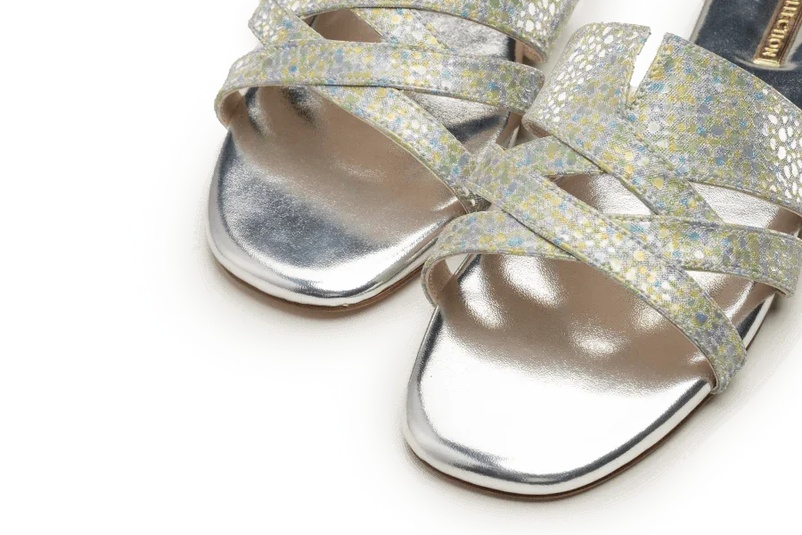 OPIA 9936 SILVER_OPIA FLATS