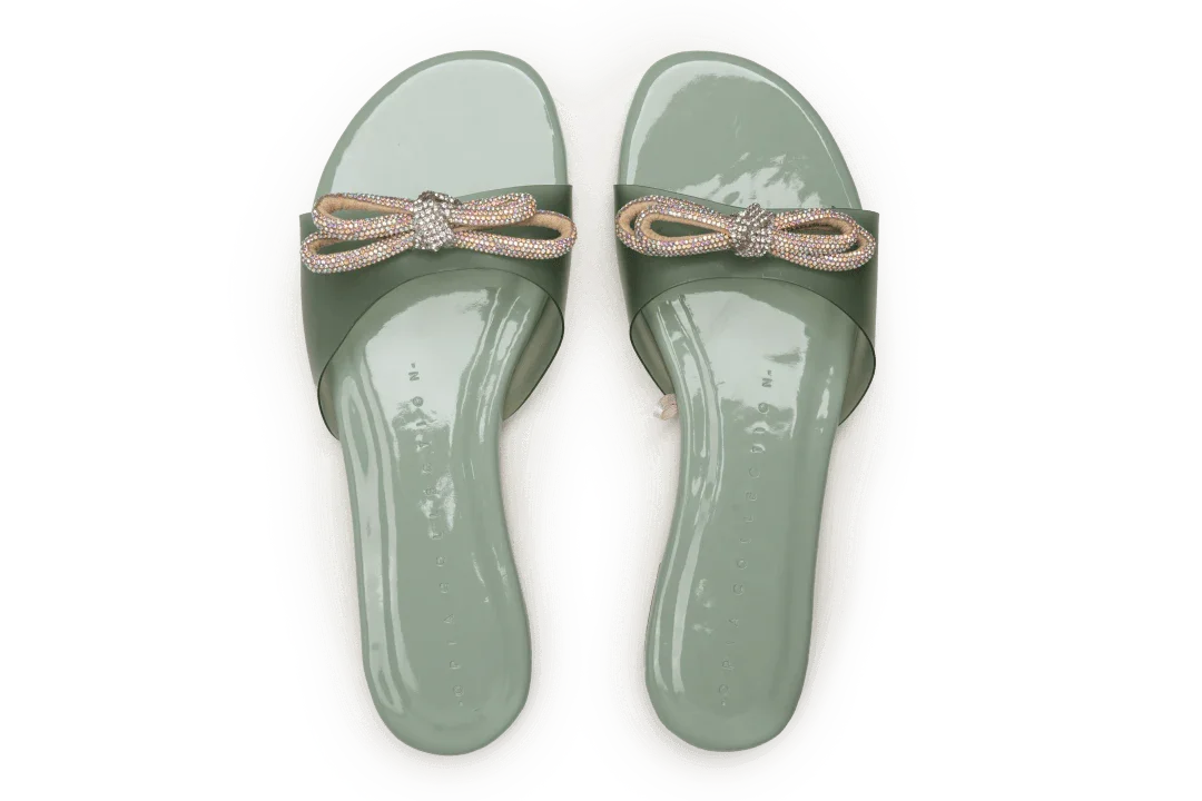 OPIA 9939 GREEN_OPIA FLATS