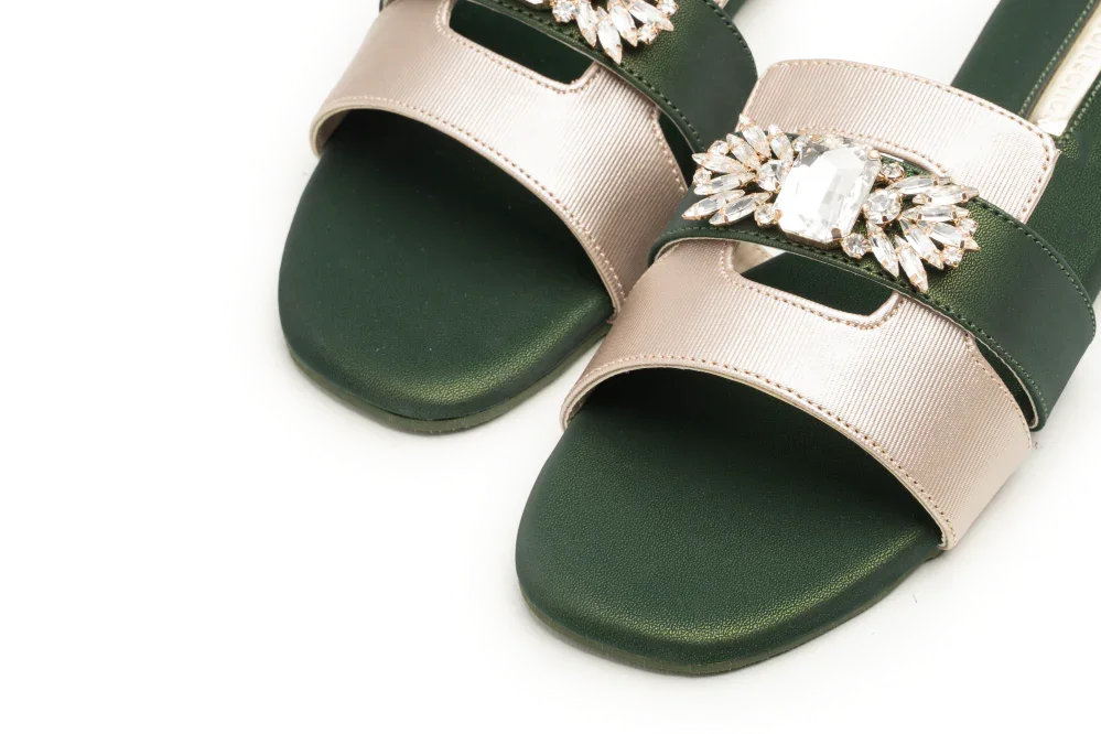 OPIA 9957 GREEN_OPIA FLATS