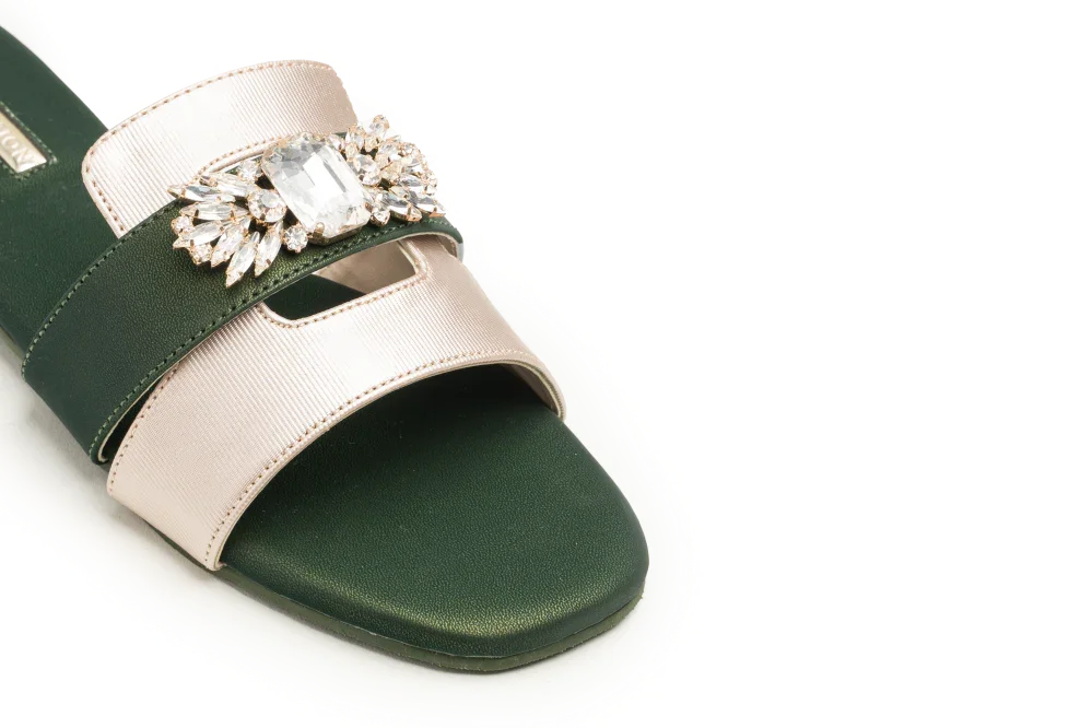 OPIA 9957 GREEN_OPIA FLATS
