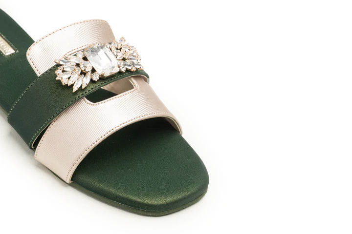 OPIA 9957 GREEN_OPIA FLATS