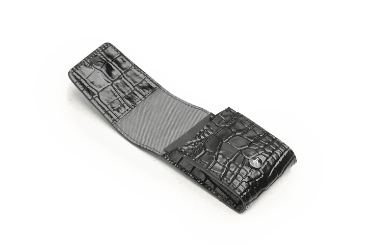 LOGO CIGARETTE CB557 BKA