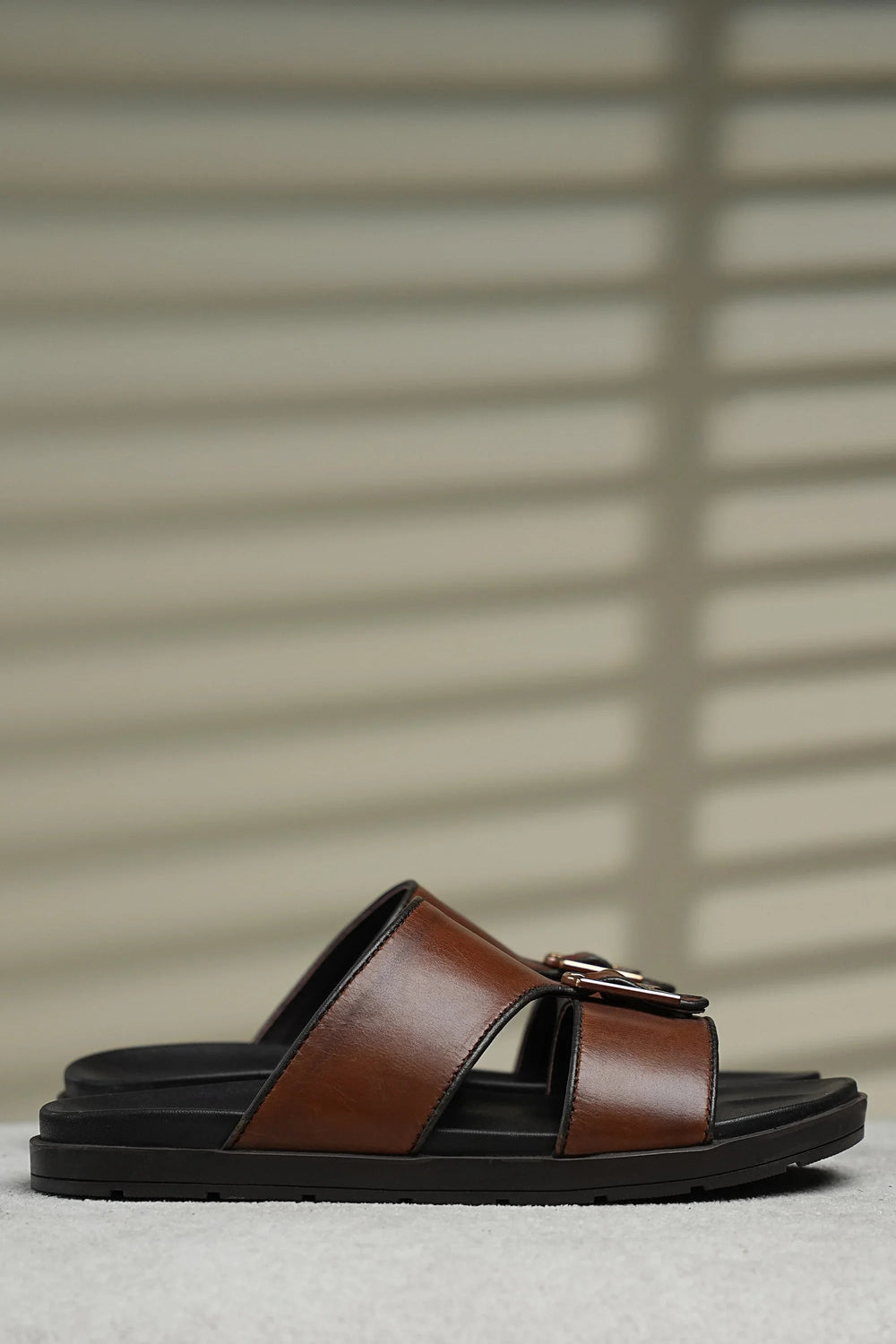 LOGO LUCENTIQUE JUNIOR SLIPPER
