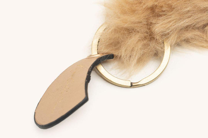 LOGO KEY CHAIN KC466 GOLD_Accessories