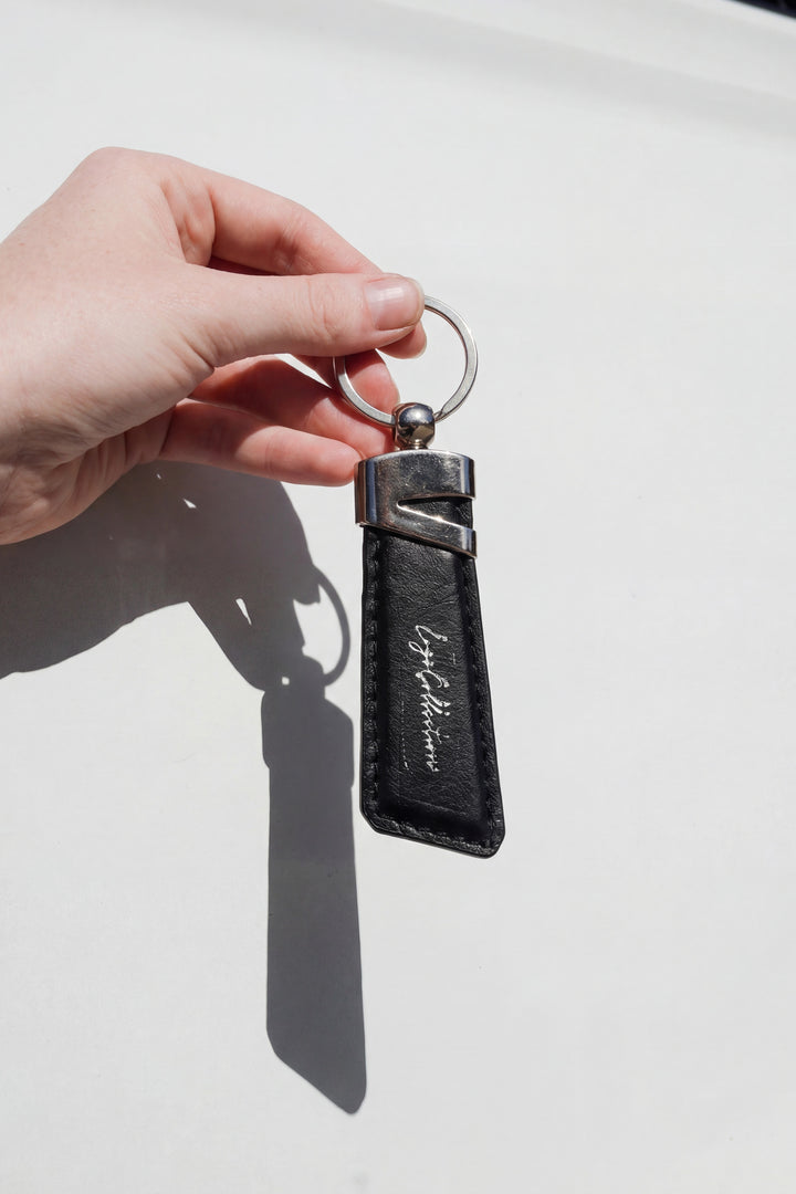LOGO KEY CHAIN KC577 BKA